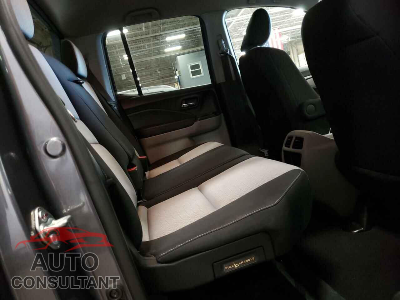 HONDA RIDGELINE 2017 - 5FPYK3F26HB032107