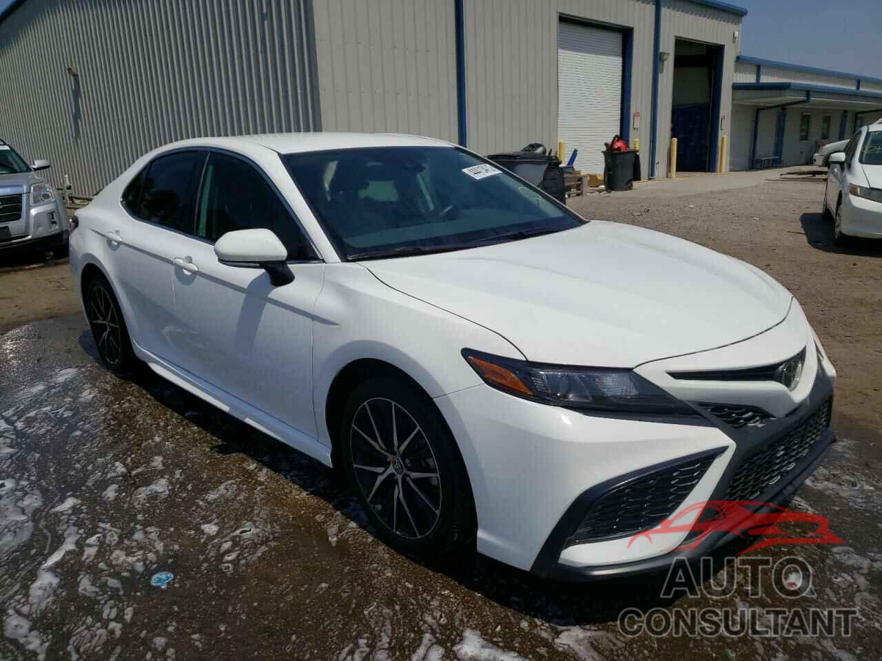 TOYOTA CAMRY 2021 - 4T1T11AK0MU488070