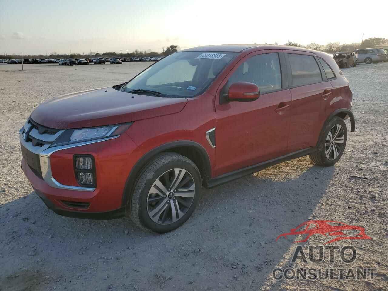 MITSUBISHI OUTLANDER 2022 - JA4ARUAU1NU007942