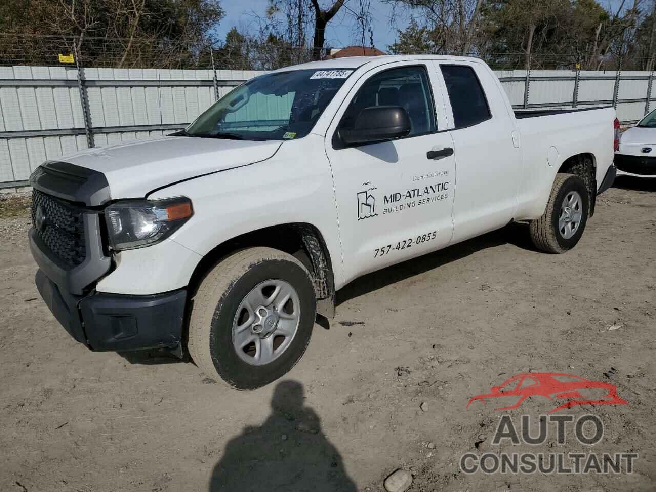 TOYOTA TUNDRA 2019 - 5TFUM5F11KX083791
