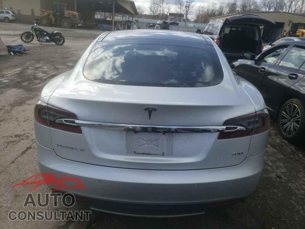 TESLA MODEL S 2016 - 5YJSA1E29GF122602