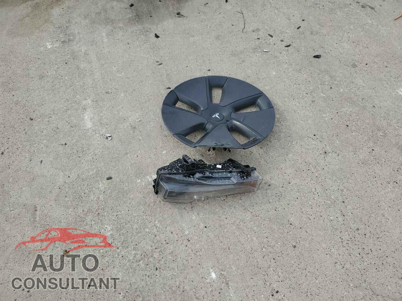 TESLA MODEL 3 2023 - 5YJ3E1EA4PF613532