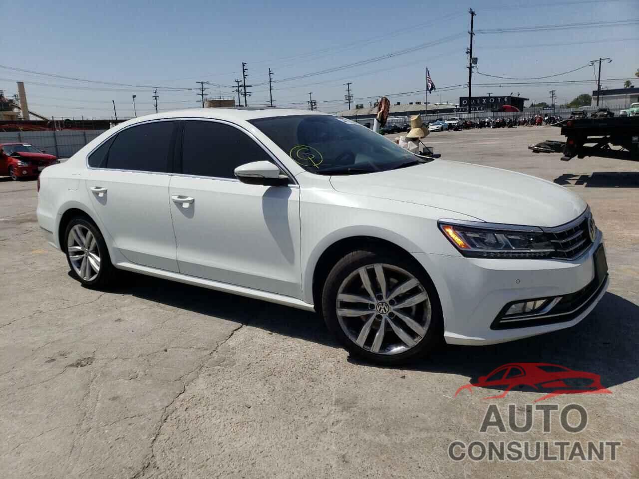 VOLKSWAGEN PASSAT 2018 - 1VWBA7A36JC023481