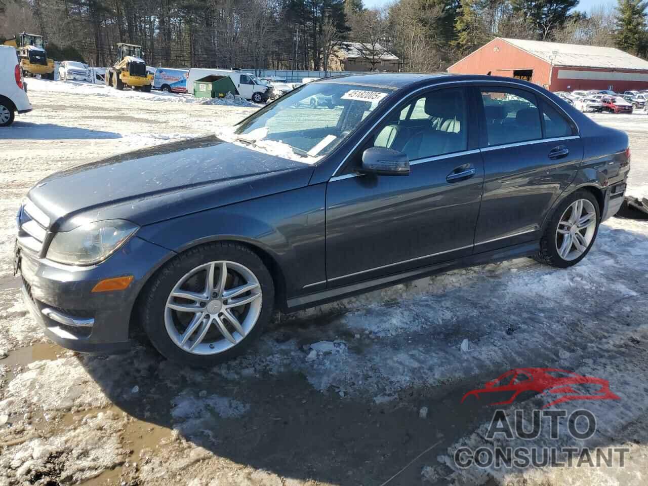 MERCEDES-BENZ C-CLASS 2013 - WDDGF8AB3DG019396