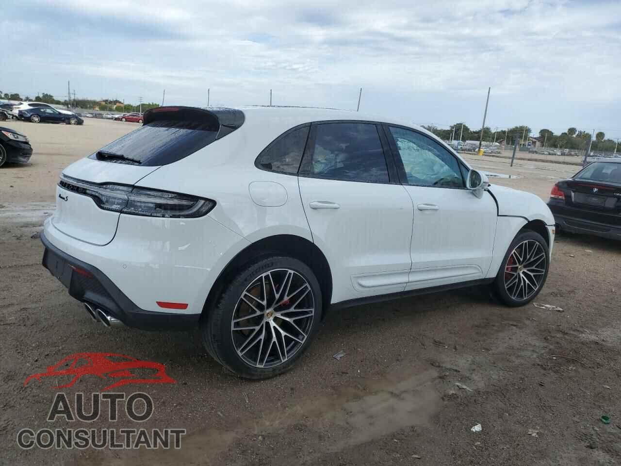 PORSCHE MACAN 2023 - WP1AG2A50PLB37033