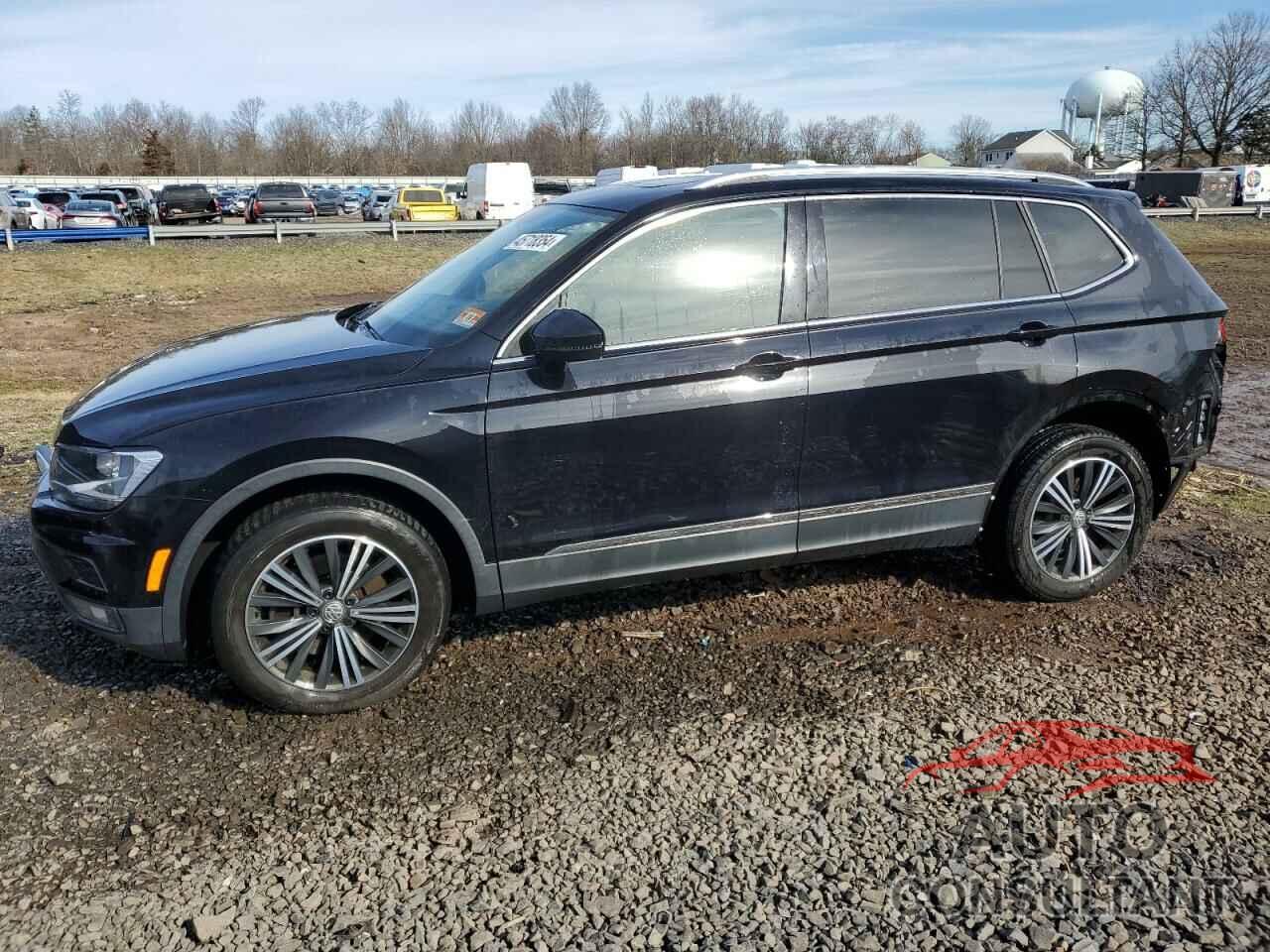 VOLKSWAGEN TIGUAN 2018 - 3VV2B7AX8JM030886