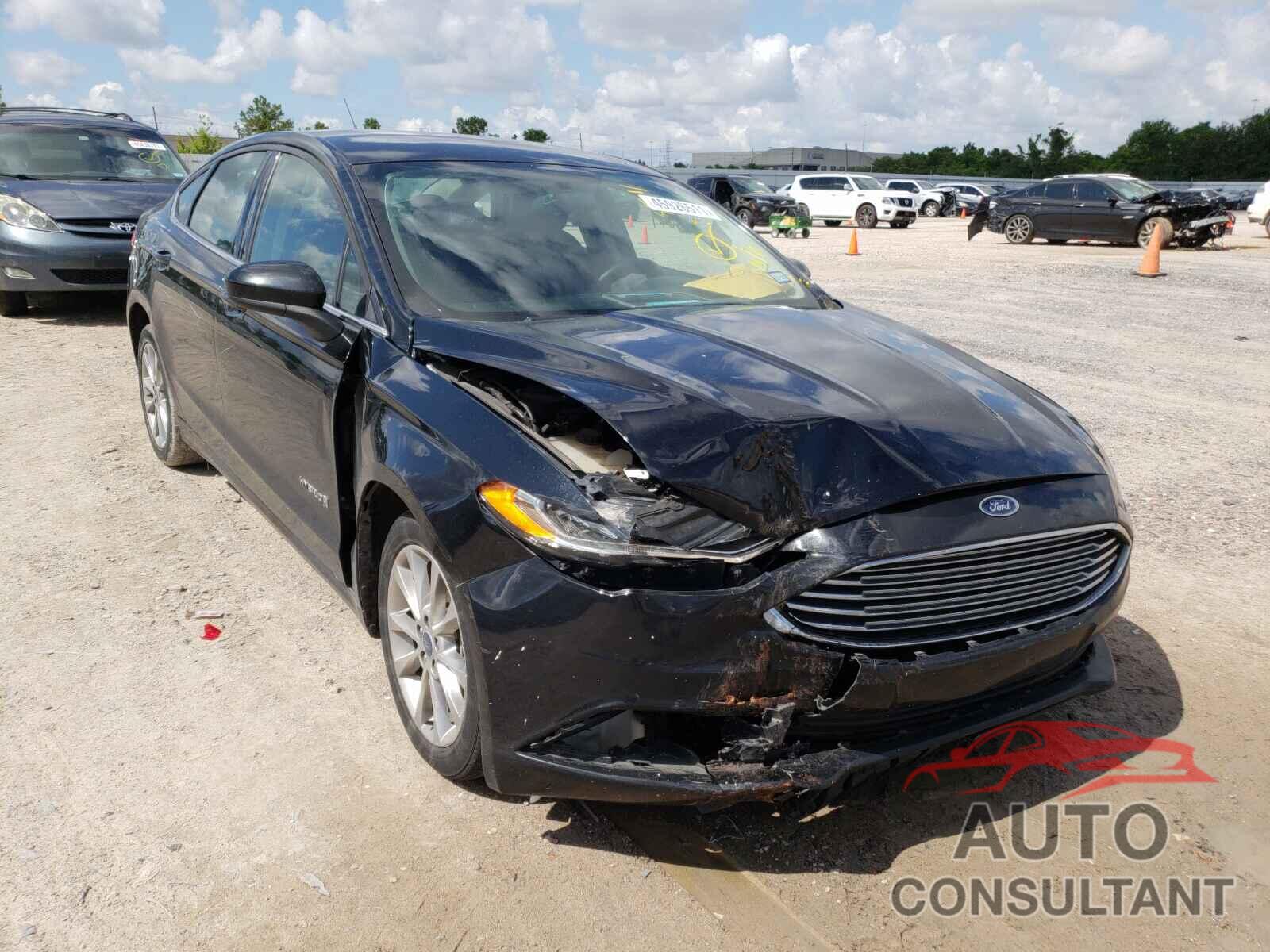 FORD FUSION 2017 - 3FA6P0LU5HR344087