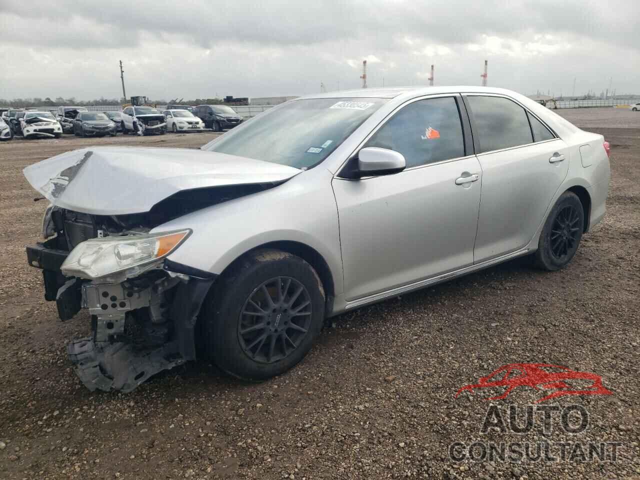 TOYOTA CAMRY 2014 - 4T4BF1FK8ER428647