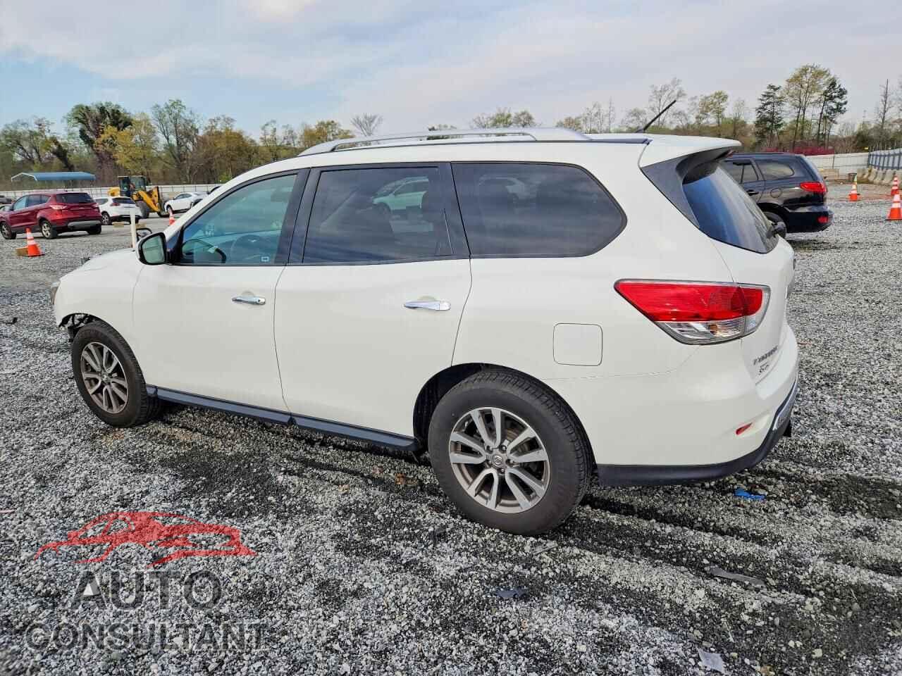 NISSAN PATHFINDER 2015 - 5N1AR2MN7FC659143