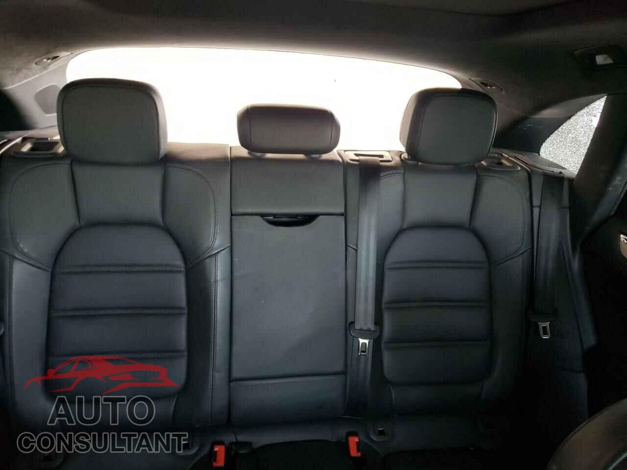 PORSCHE MACAN 2015 - WP1AF2A55FLB48210