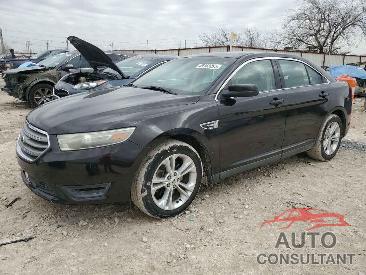 FORD TAURUS 2013 - 1FAHP2E82DG174843