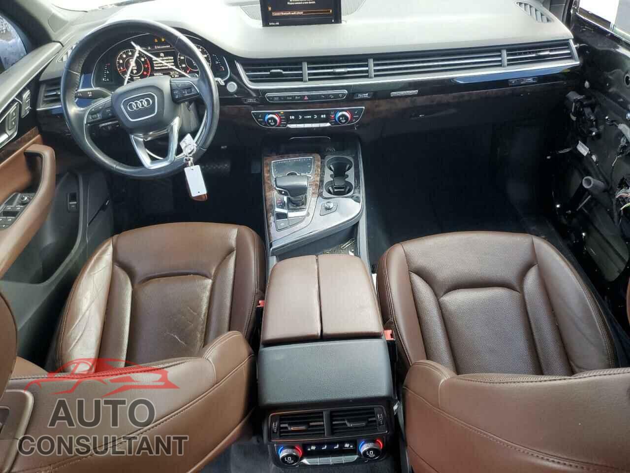 AUDI Q7 2017 - WA1LAAF76HD032745