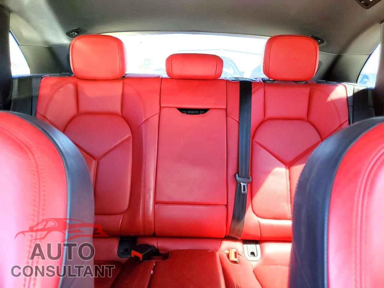 PORSCHE MACAN 2021 - WP1AA2A58MLB04116