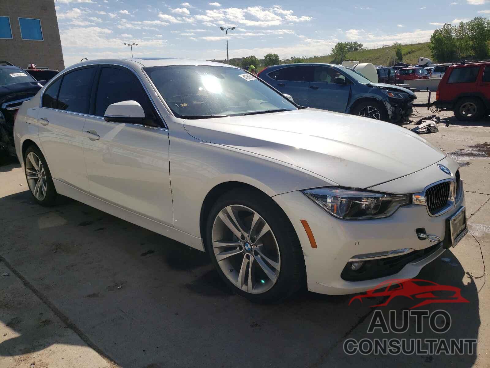 BMW 3 SERIES 2016 - WBA8E3C51GK503576