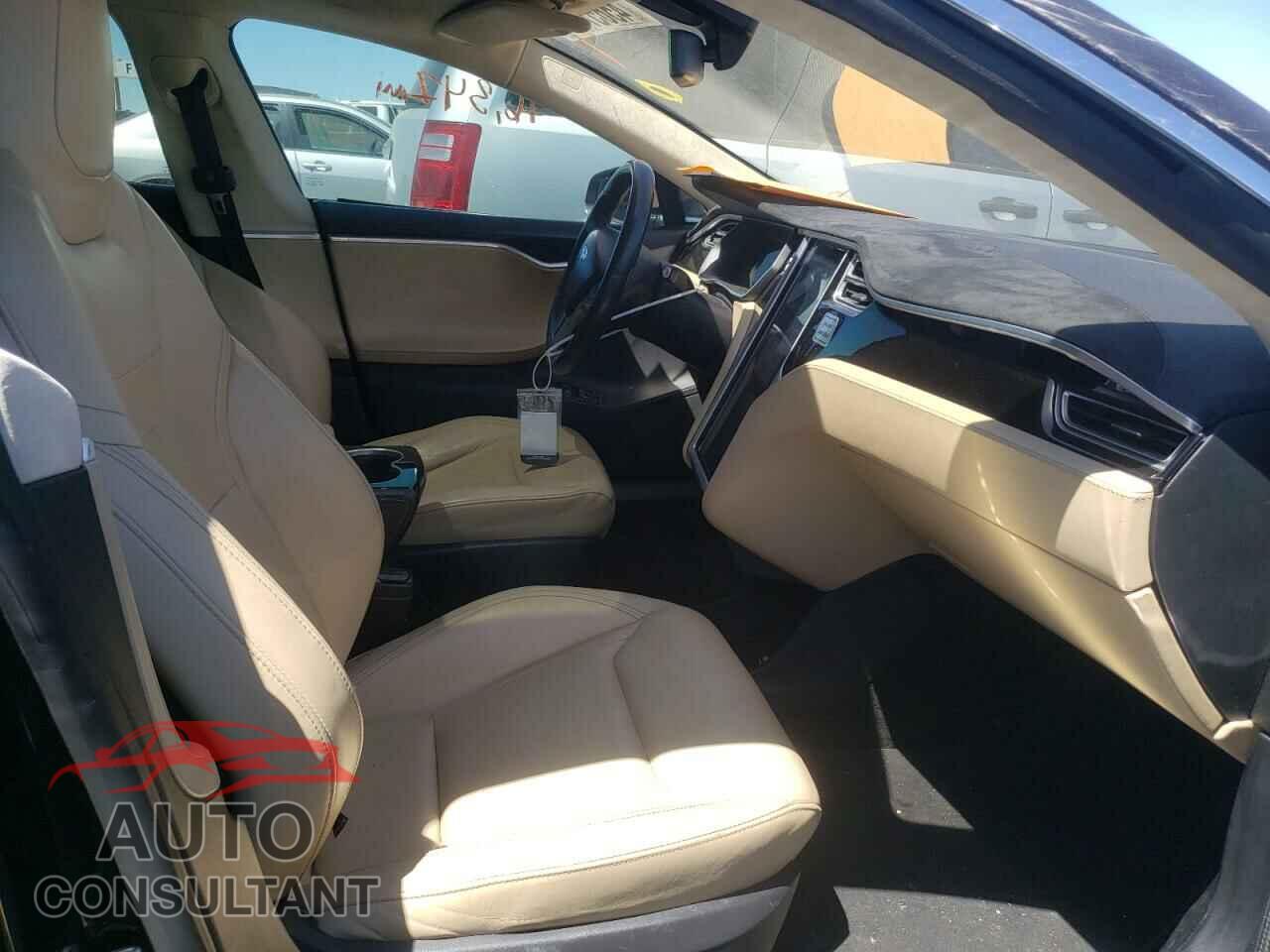 TESLA MODEL S 2016 - 5YJSA1E29GF131140