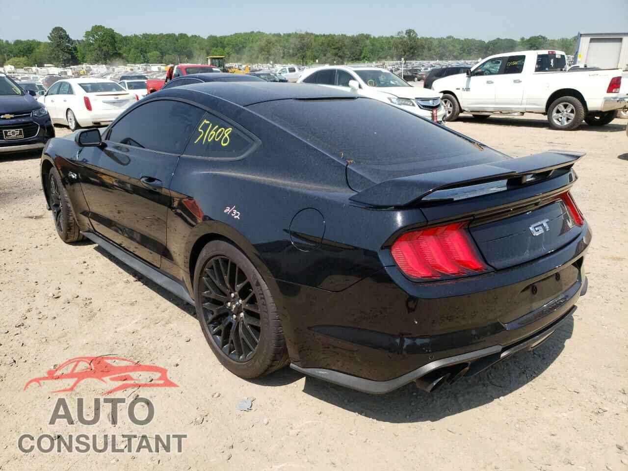 FORD MUSTANG 2018 - 1FA6P8CF8J5120322
