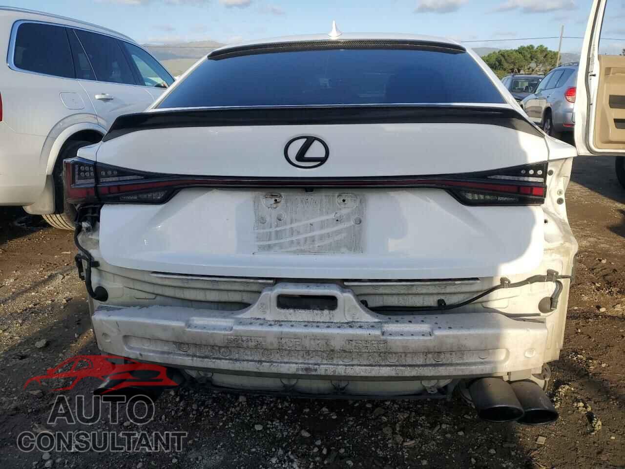LEXUS IS 2014 - JTHCE1D27E5004412