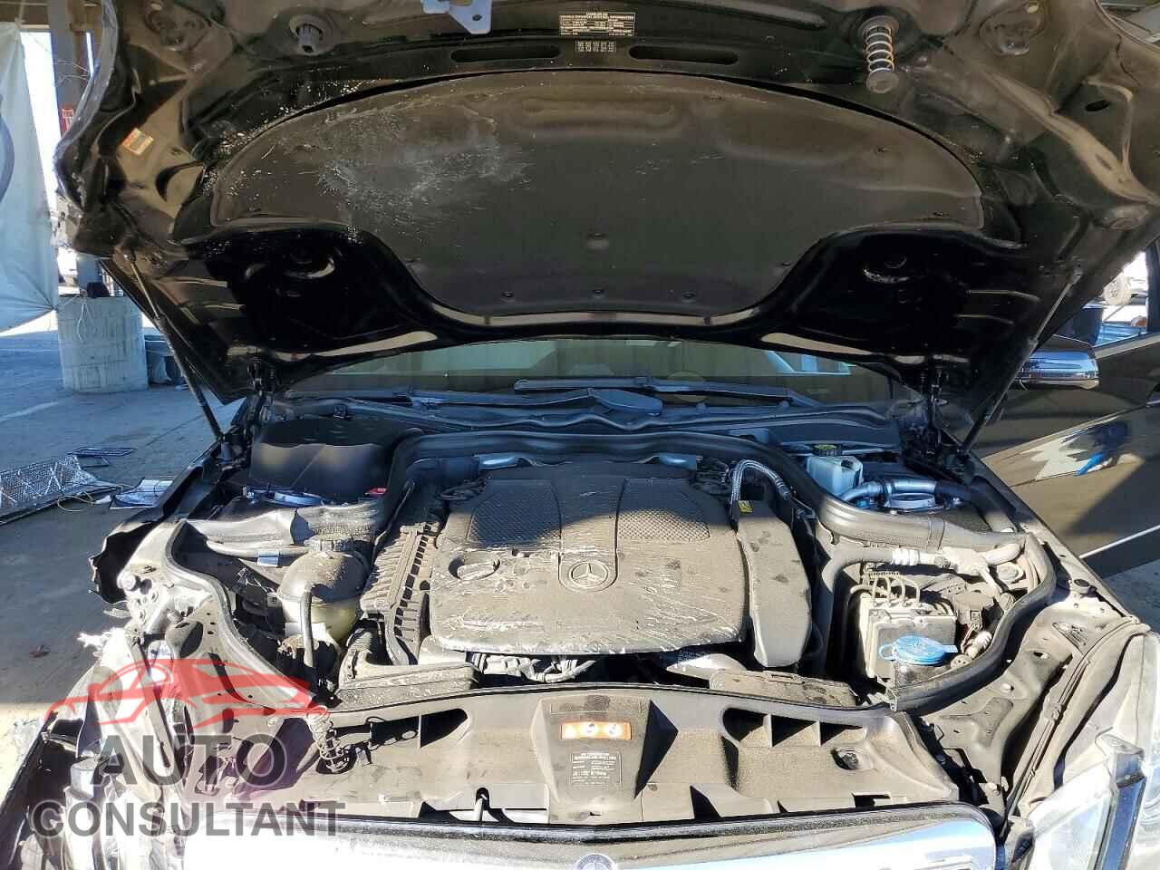 MERCEDES-BENZ E-CLASS 2012 - WDDHF5KB2CA537177