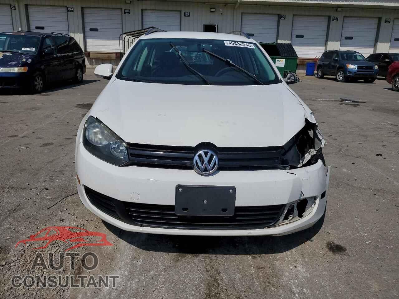 VOLKSWAGEN JETTA 2010 - 3VWKX7AJ7AM648564