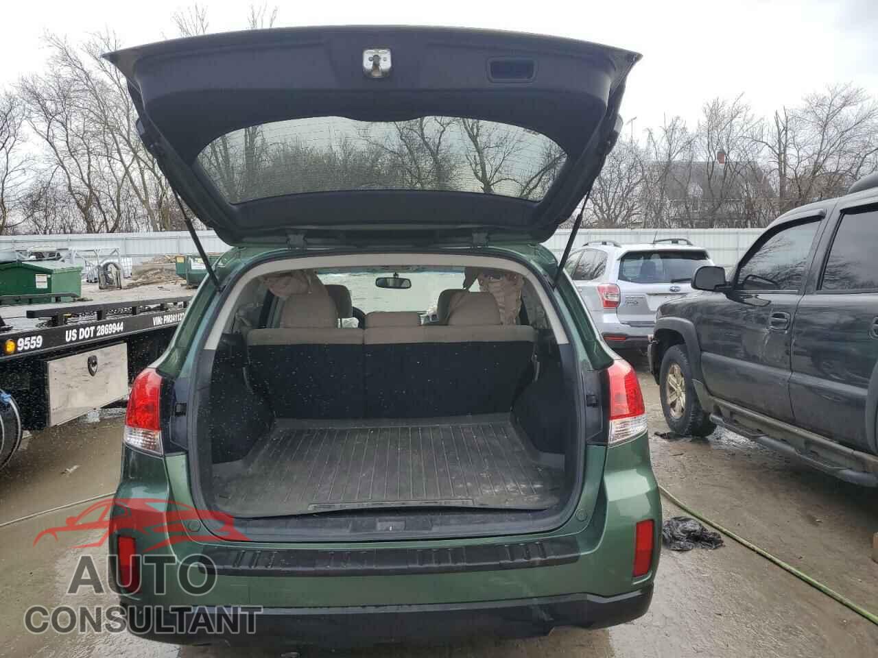 SUBARU OUTBACK 2013 - 4S4BRCCC9D3256482