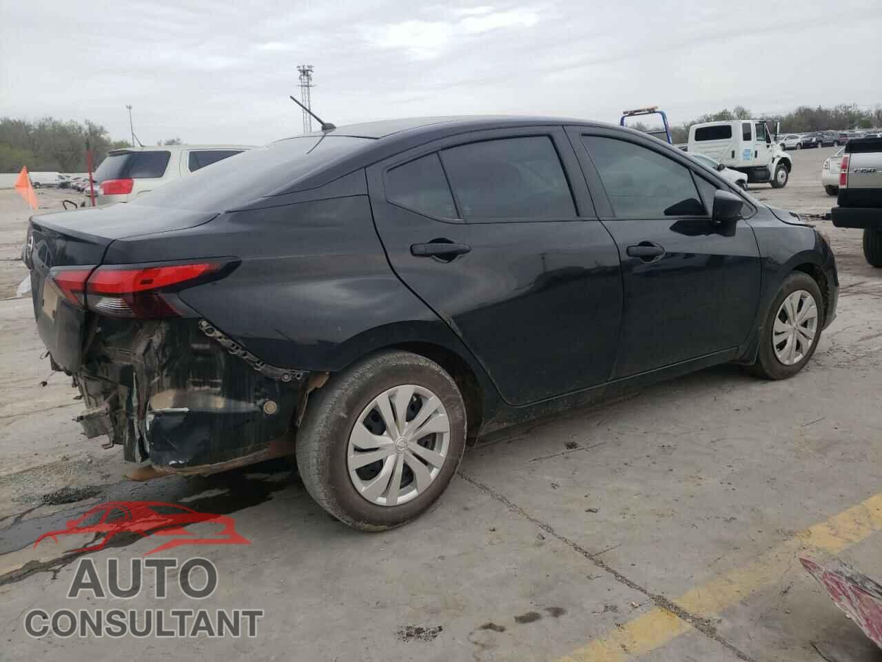NISSAN VERSA 2020 - 3N1CN8DV9LL916382