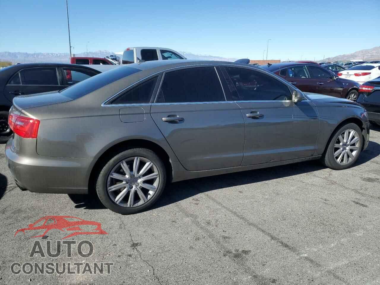AUDI A6 2013 - WAUGFAFC0DN087330