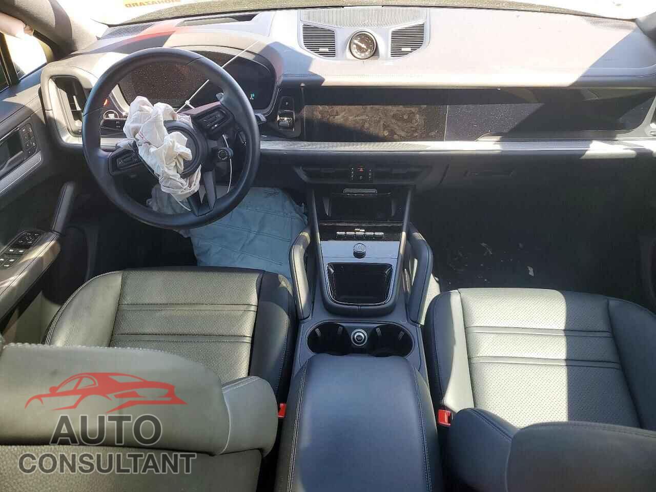 PORSCHE CAYENNE 2024 - WP1BA2AY2RDA49436