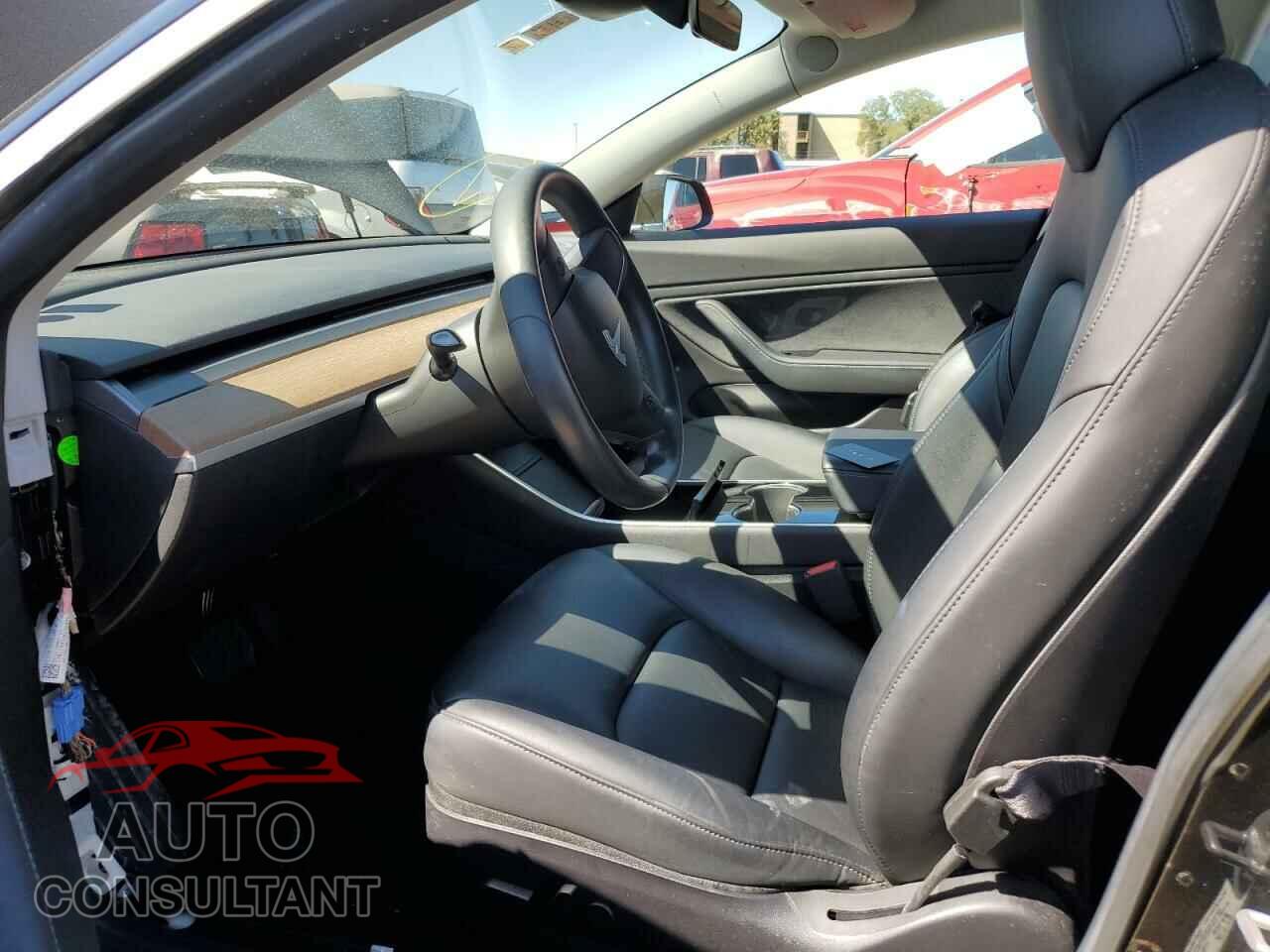 TESLA MODEL 3 2019 - 5YJ3E1EA2KF304781