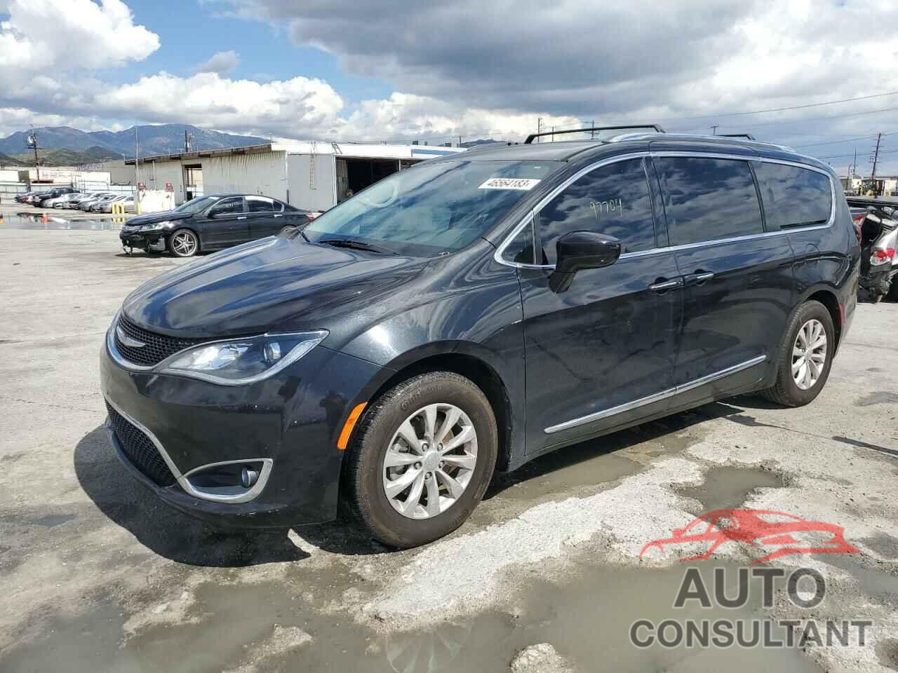 CHRYSLER PACIFICA 2018 - 2C4RC1BGXJR277101