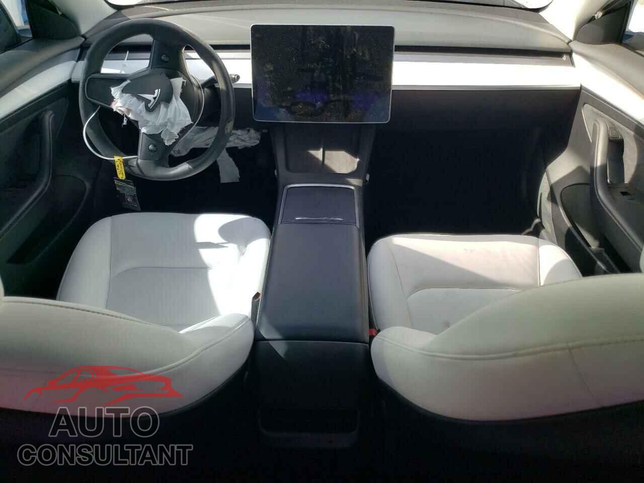 TESLA MODEL 3 2021 - 5YJ3E1EA2MF066059