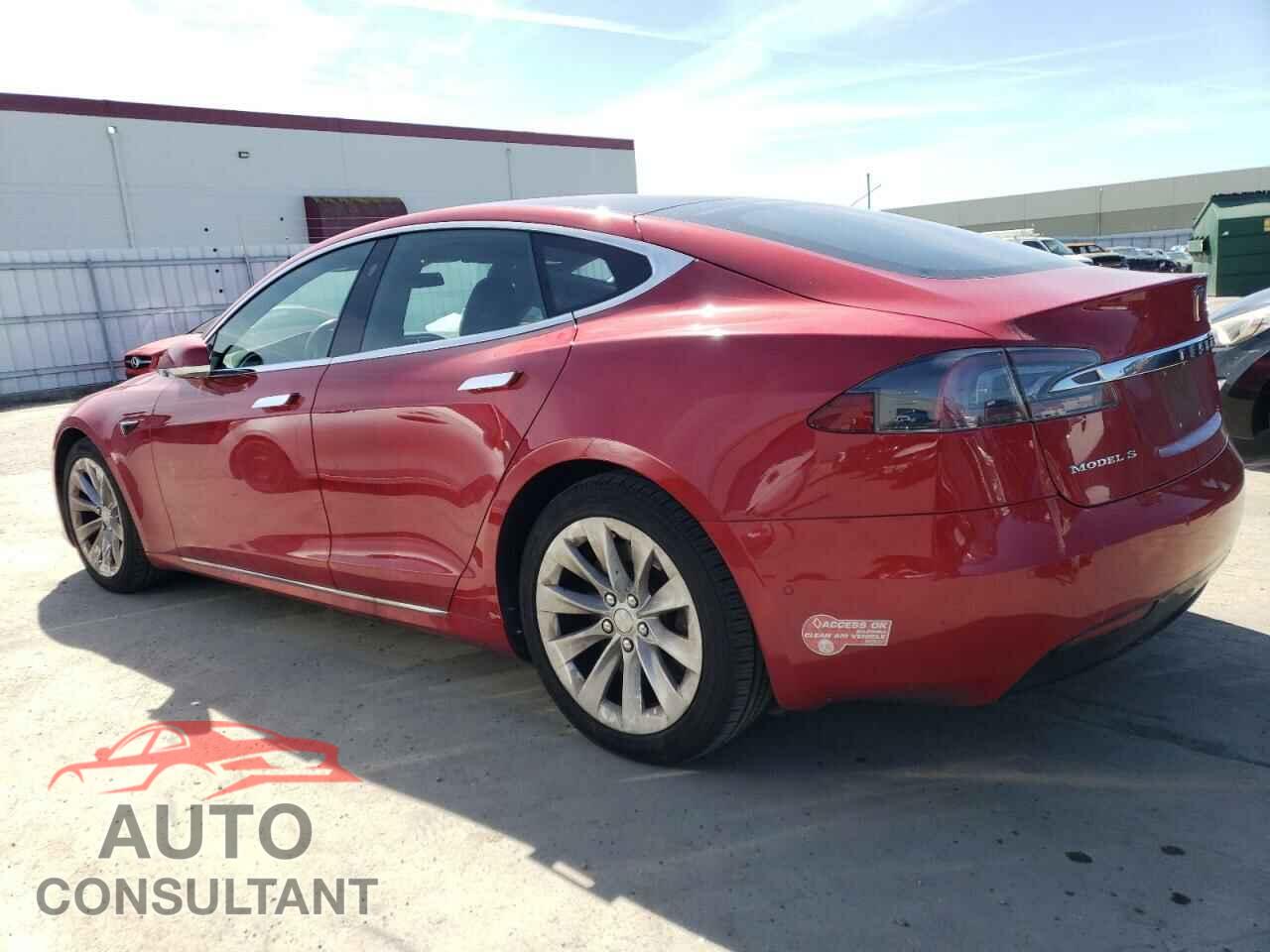 TESLA MODEL S 2017 - 5YJSA1E17HF196531