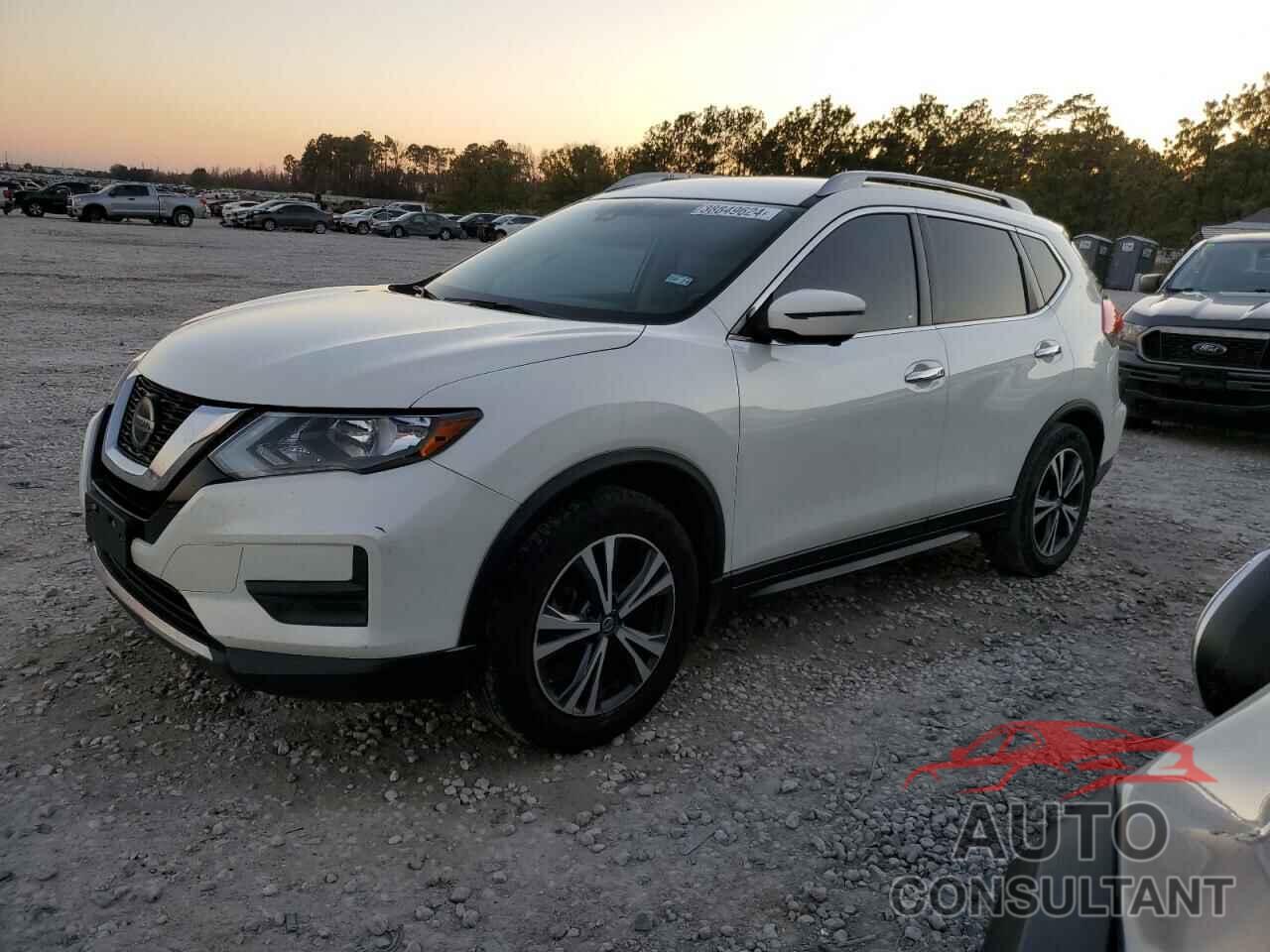 NISSAN ROGUE 2019 - 5N1AT2MT3KC792542
