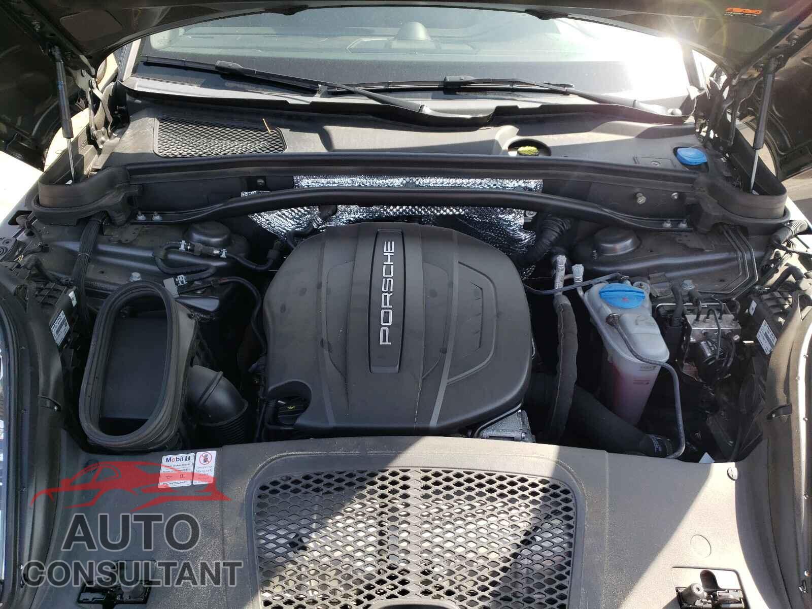 PORSCHE MACAN 2018 - WP1AA2A55JLB15537