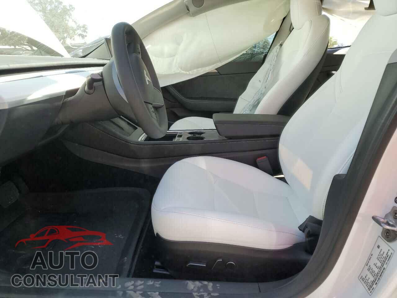 TESLA MODEL 3 2023 - 5YJ3E1EBXPF631462