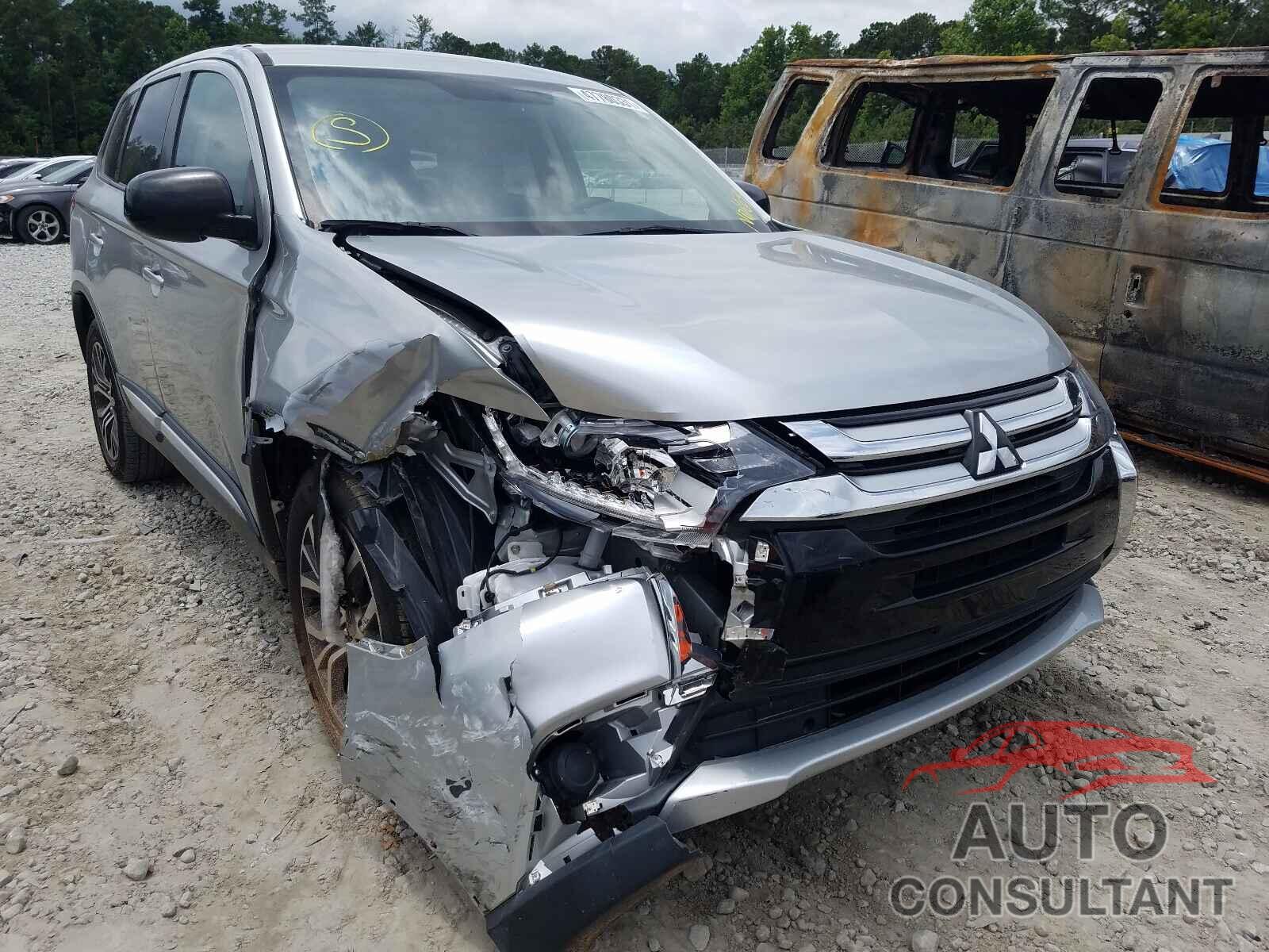 MITSUBISHI OUTLANDER 2018 - JA4AZ3A32JZ052502