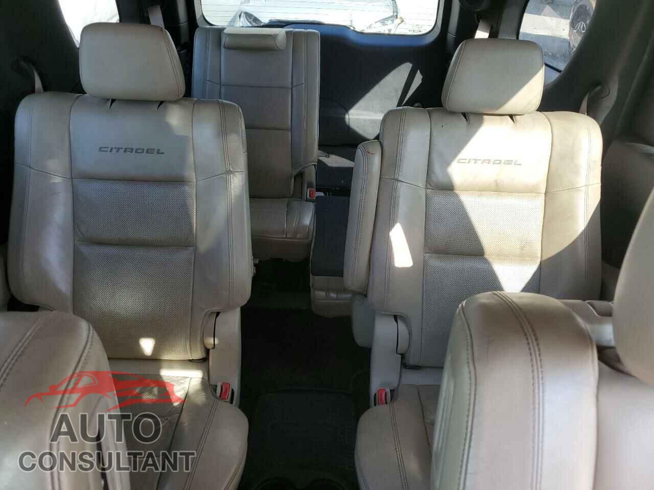 DODGE DURANGO 2018 - 1C4RDHEGXJC143232