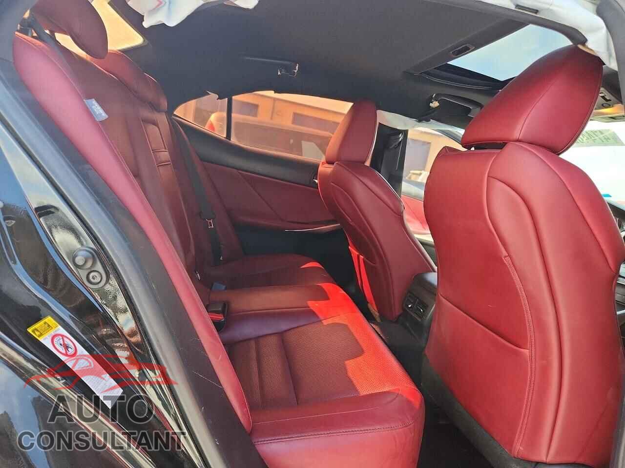 LEXUS IS 2014 - JTHBE1D23E5014446