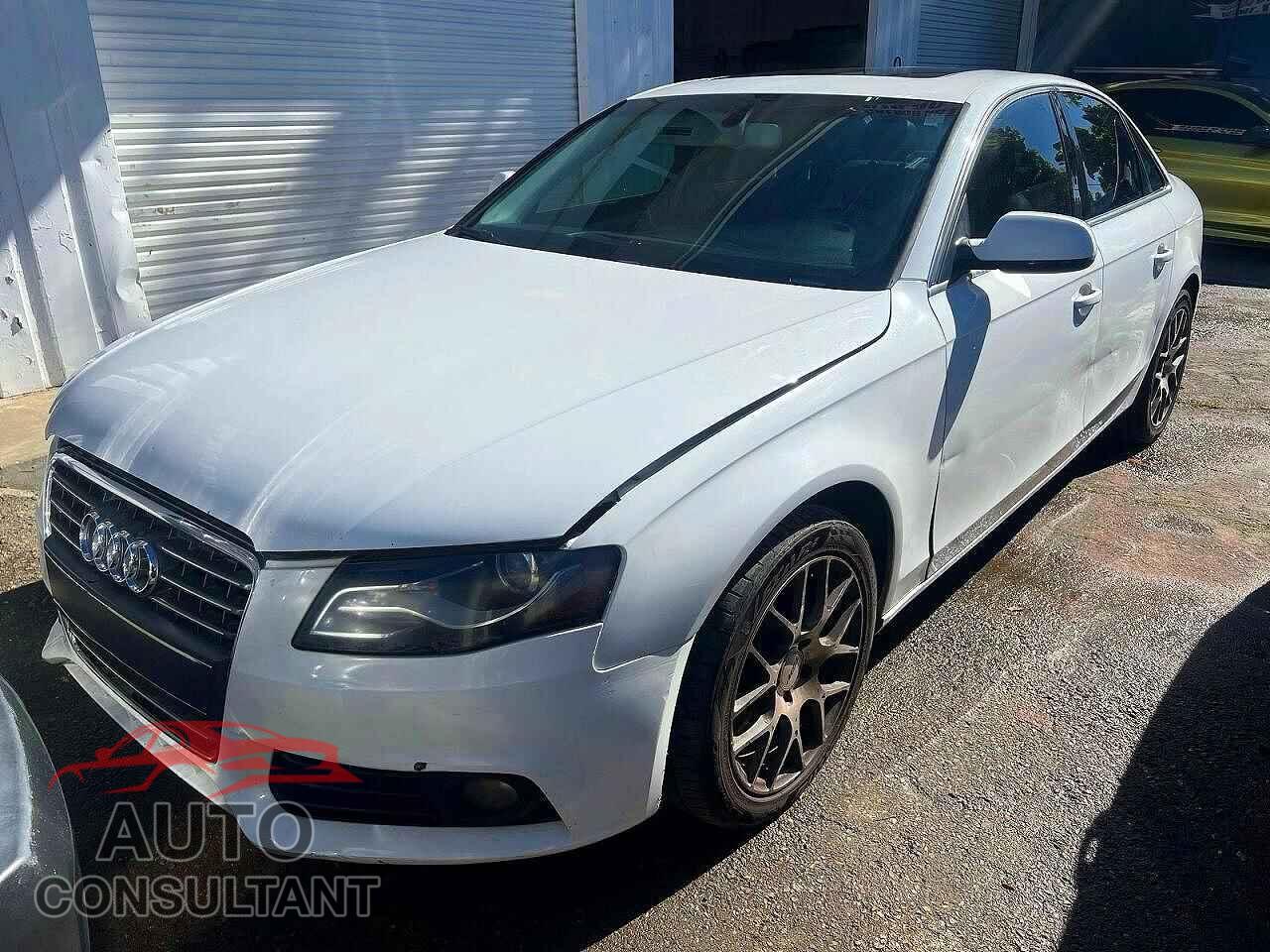 AUDI A4 2012 - WAUBFAFL5CA117924