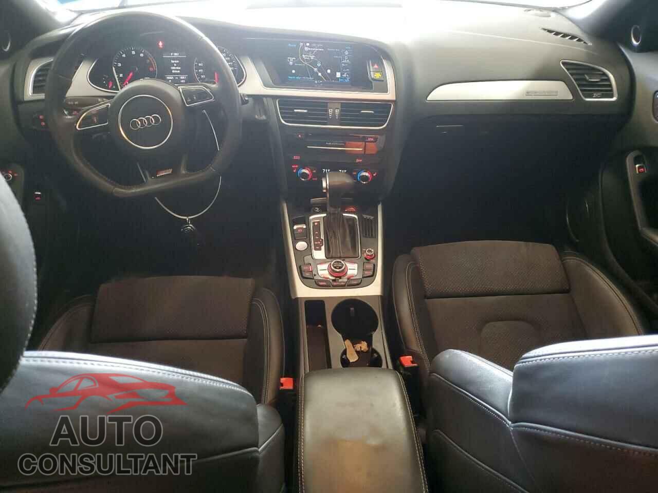 AUDI A4 2014 - WAUKFAFL9EA016887