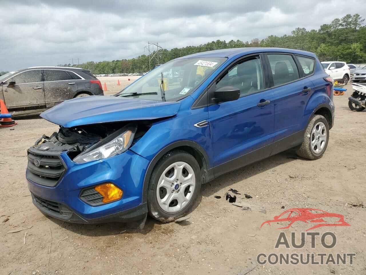 FORD ESCAPE 2018 - 1FMCU0F74JUD41221