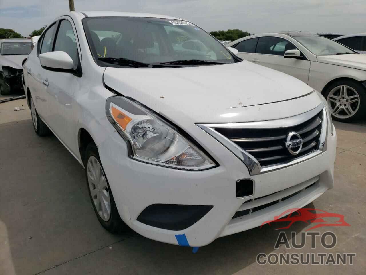 NISSAN VERSA 2019 - 3N1CN7AP3KL873916