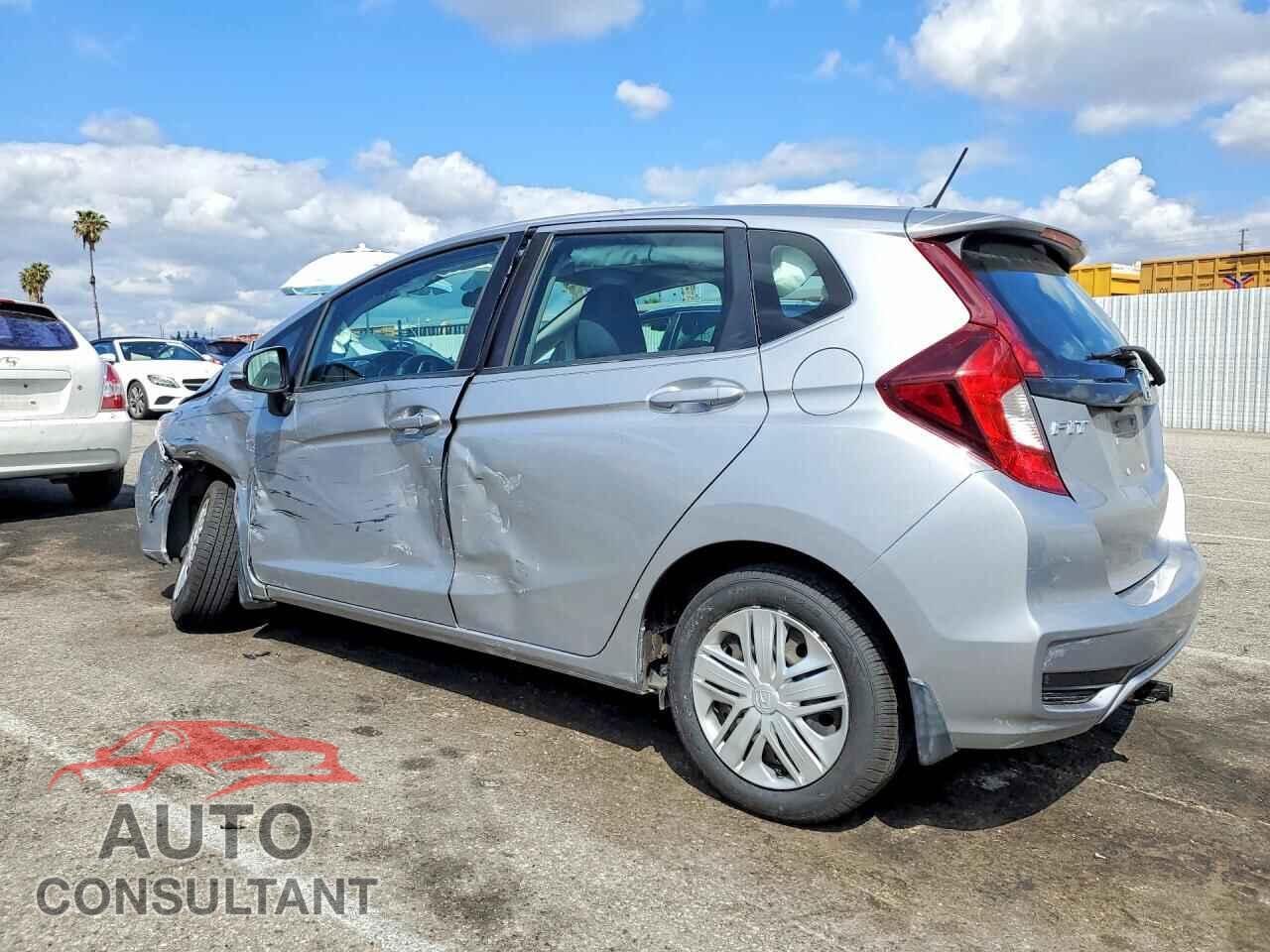 HONDA FIT 2019 - 3HGGK5H44KM740245
