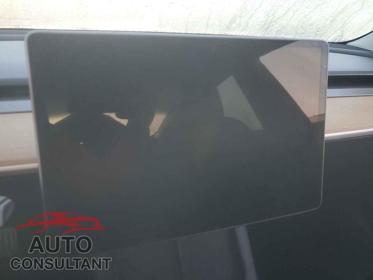 TESLA MODEL 3 2023 - 5YJ3E1EA9PF448559