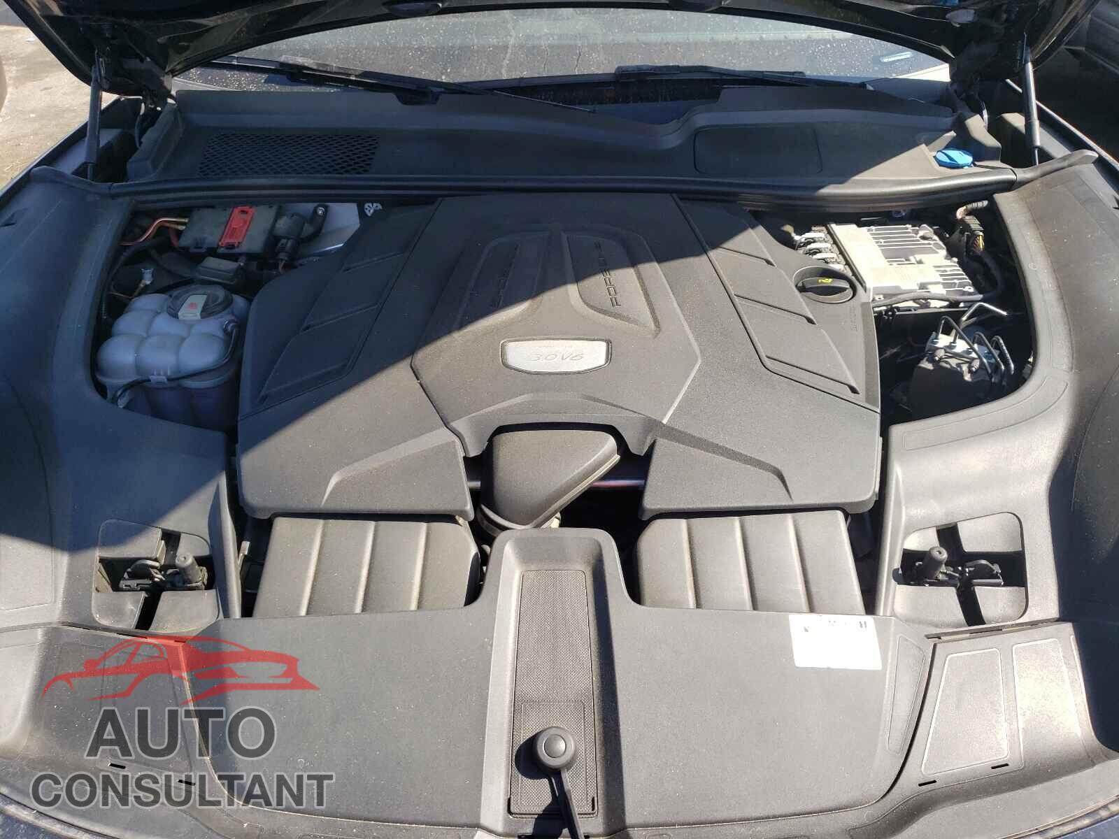 PORSCHE CAYENNE 2019 - WP1AA2AY0KDA02732
