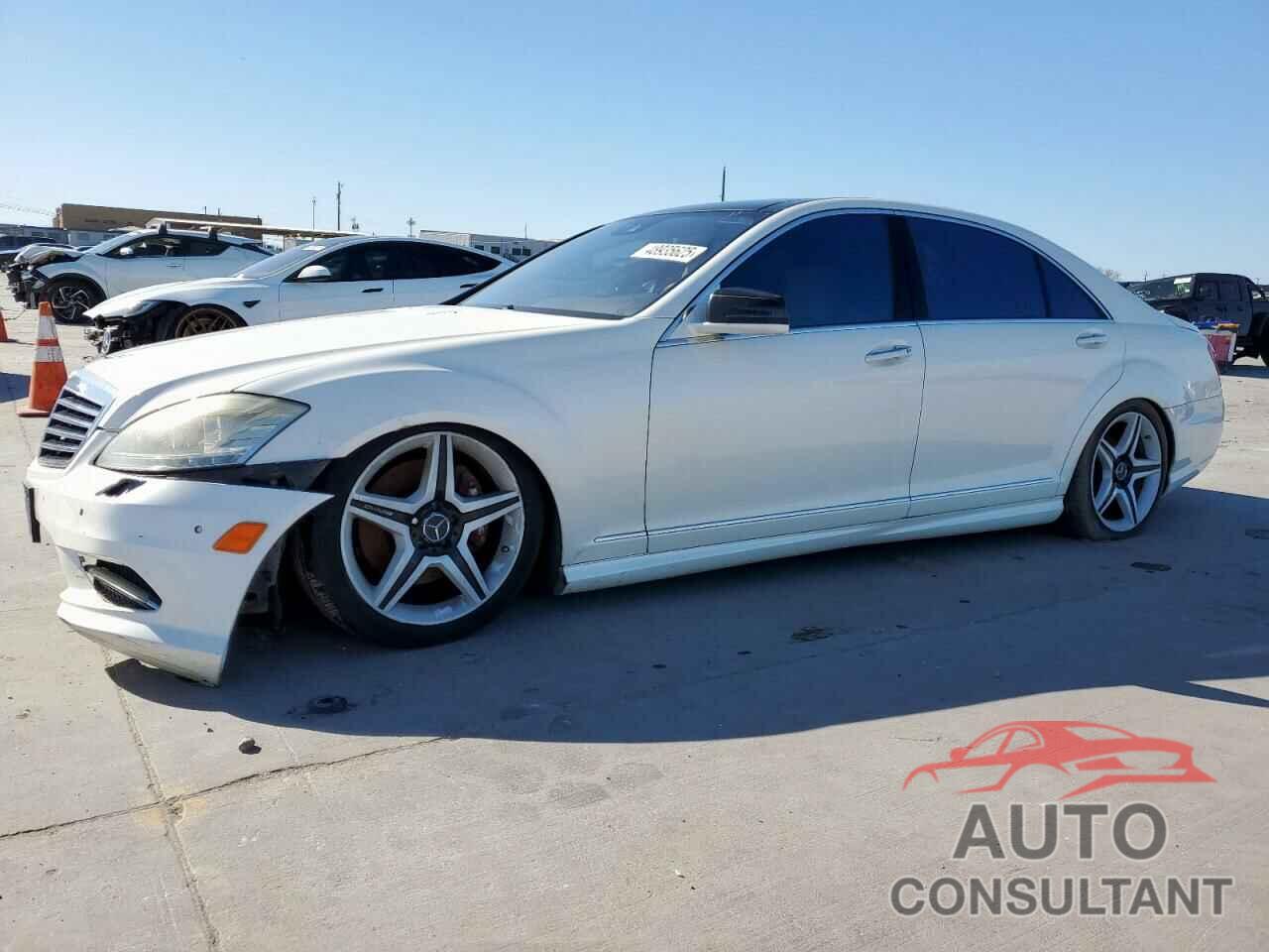 MERCEDES-BENZ S-CLASS 2011 - WDDNG7BB5BA379931