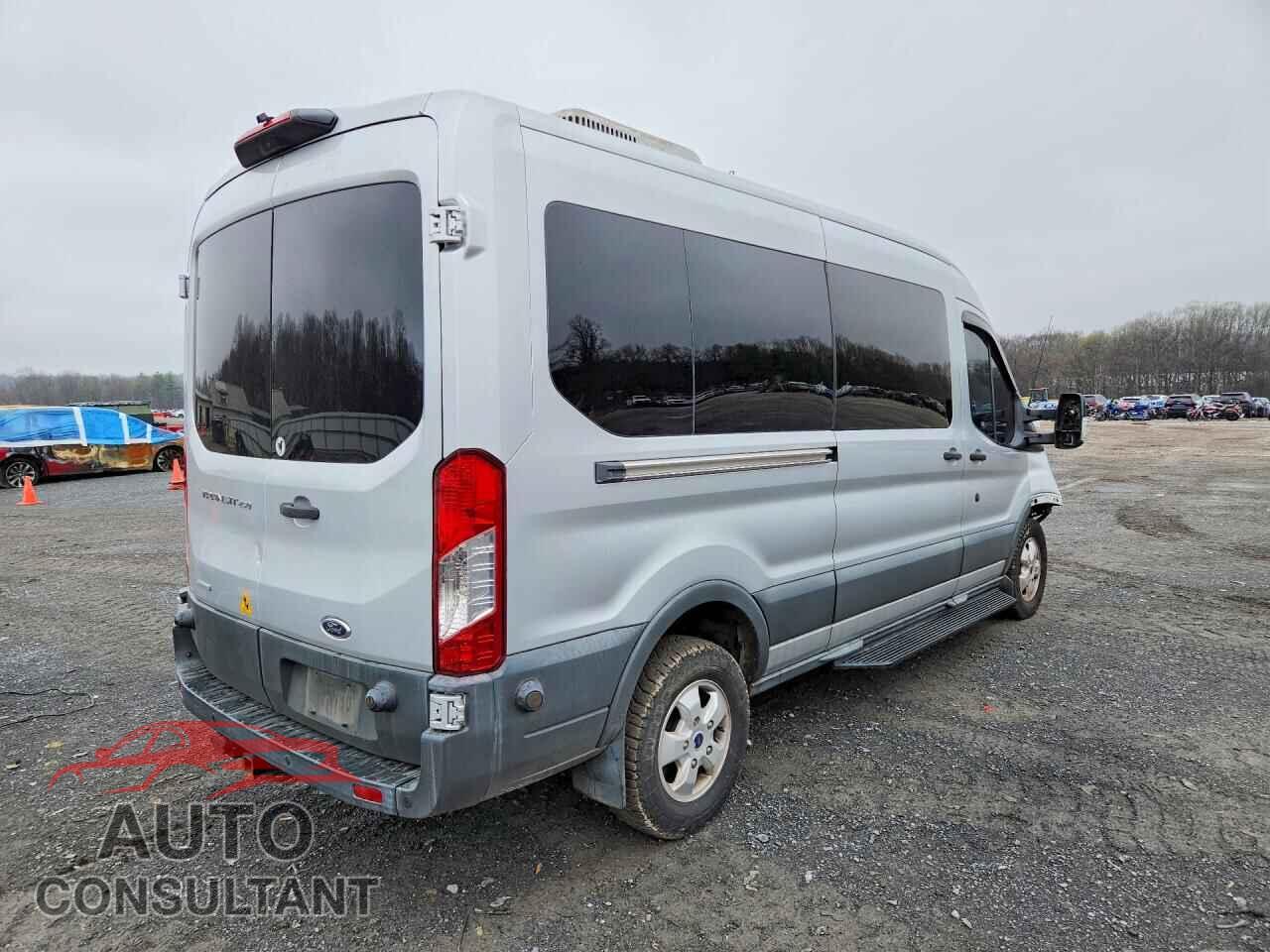 FORD TRANSIT 2018 - 1FTYR2CG2JKA83479