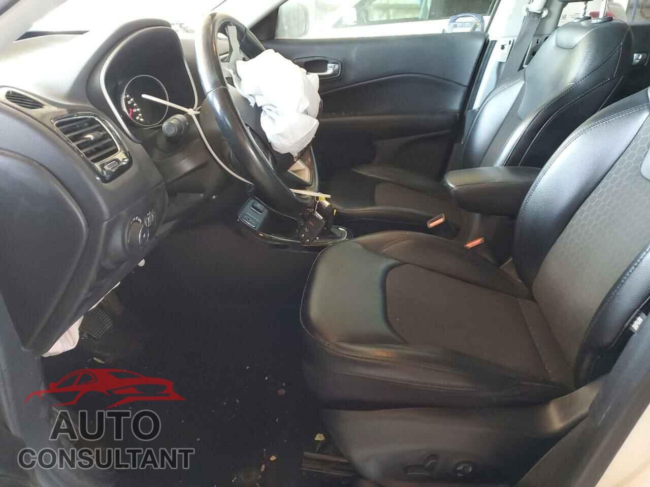 JEEP COMPASS 2020 - 3C4NJCBB6LT205946