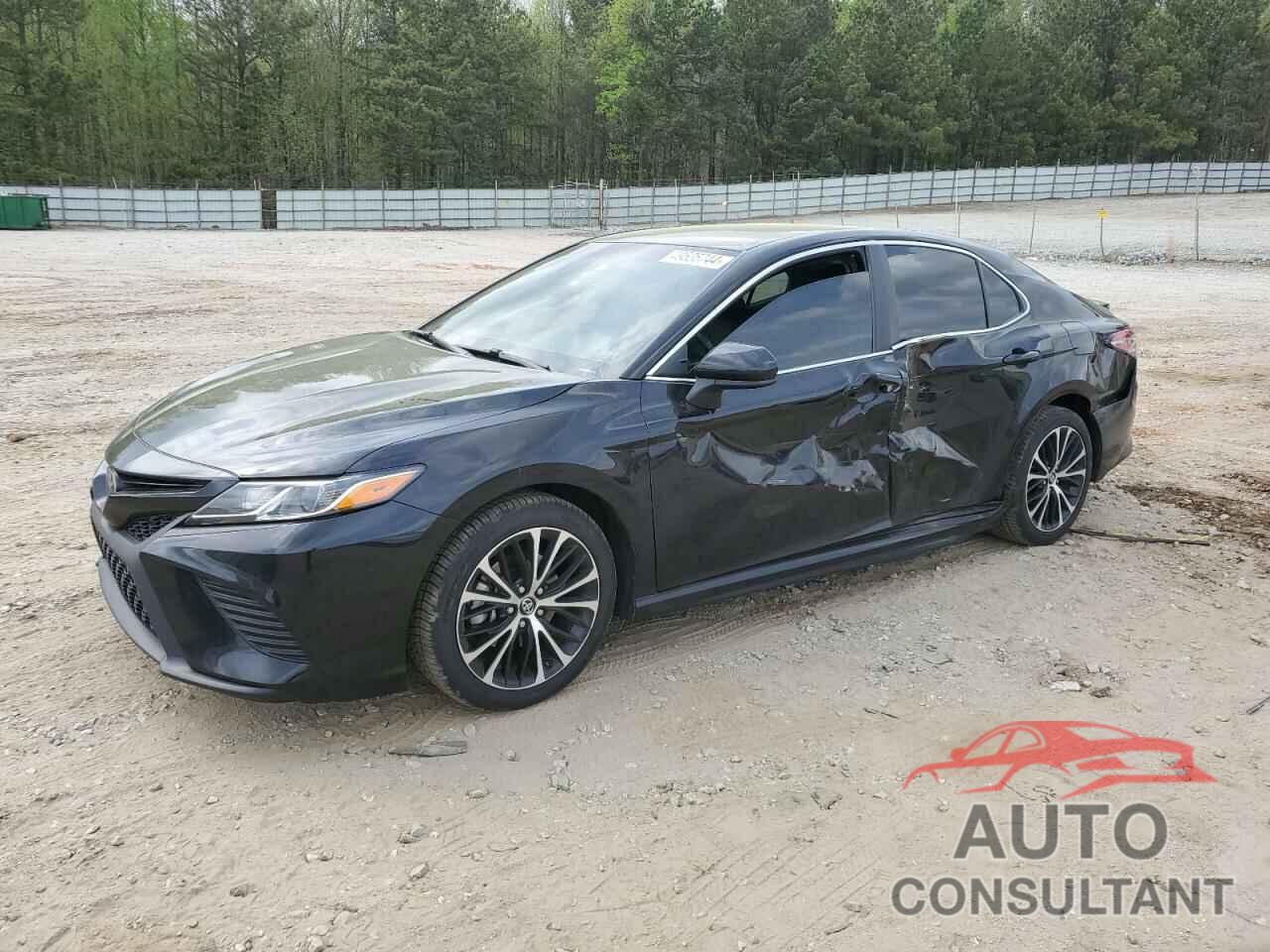 TOYOTA CAMRY 2018 - 4T1B11HK8JU630145