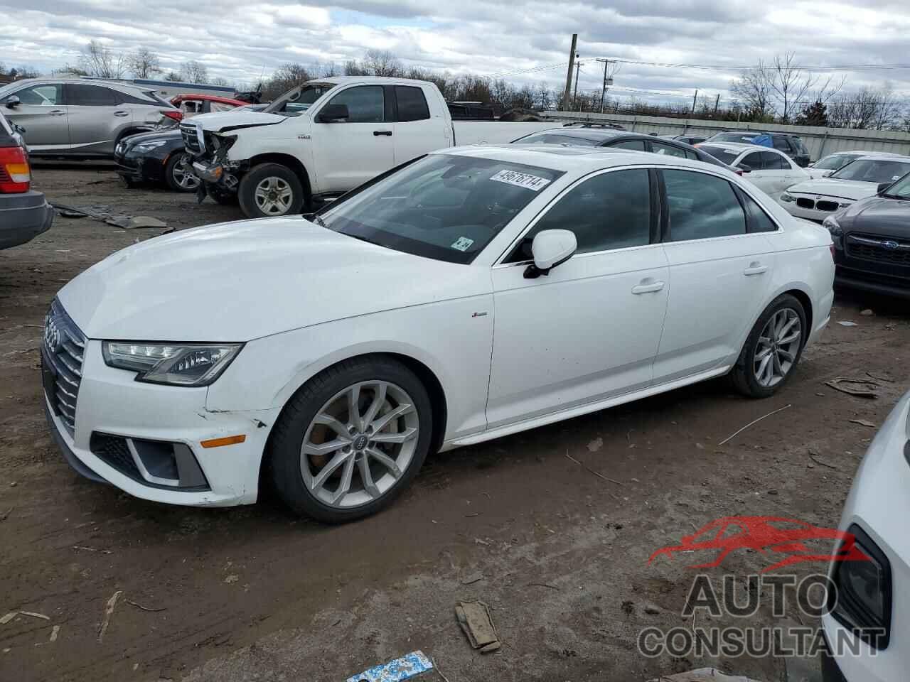 AUDI A4 2019 - WAUDNAF43KN006221