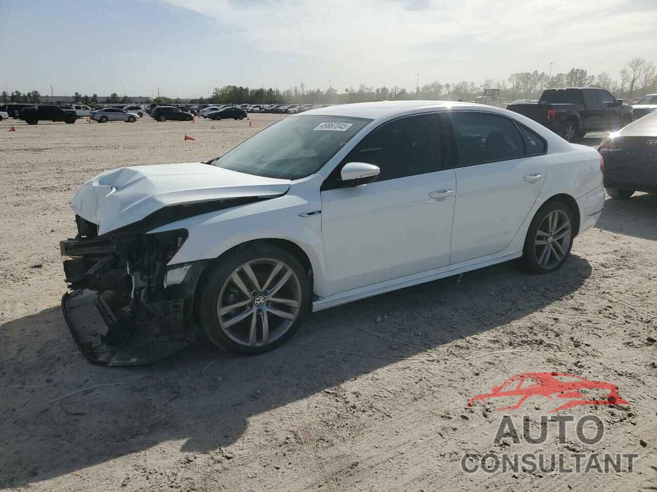 VOLKSWAGEN PASSAT 2018 - 1VWAA7A35JC039988